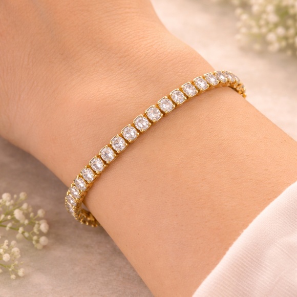 14k gold tennis bracelet with brilliant cut stones - Picture 2 of 2